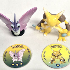 RARE Tomy Pokémon Vintage LOT of 36 Pokemon Figures w/ Matching Pogs CGSTJ 90s
