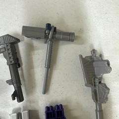 Transformers Extra Accessories – Combiner Hands, Weapons, Etc