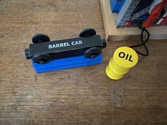 Learning Curve Wooden Thomas the Train Sodor Oil Depot with Oil Barrel & Car!