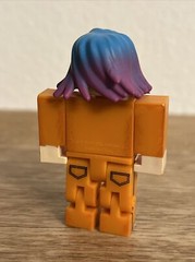 Roblox Orange Jump Suit 3” Action Figure Jazwares Toy (TOY ONLY NO CODE)