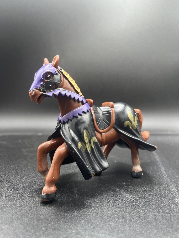 Simba Medieval Kingdoms Horse Black/purple. Knights horse only. Wargaming 5.5”