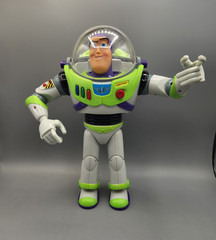 1995 Toy Story Buzz Lightyear 1st Run 1st edition Ultimate Talking Action Figure