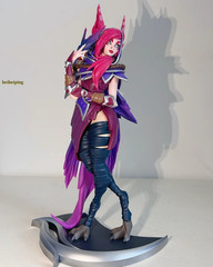 Official LoL League of Legends 26CM XAYAH Figure Model Statue Toy 26cm Xmas Gift
