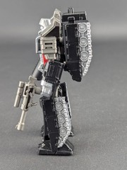 Transformers Kingdom Megatron complete Hasbro WFC Core Class Generations
