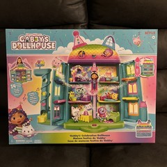 Spin Master GABBY’S DOLLHOUSE Gabby’s Magical House Celebration