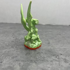 Skylanders Spyro’s Adventure Camo Glow-in-the-Dark Variant Life Element Figure