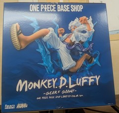 Figuarts ZERO Luffy Gear 5 Giant Base Shop Limited Color Ver Figure New Sealed