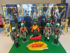 G.I. Joe 40th Anniversary ” Uniform & Accessories” Drop Down List – Mint Quality