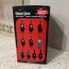 Ghost Face “Scream” Mystery Vinyl Plush Bag Clip – CultureFly Sealed Blind Boxes