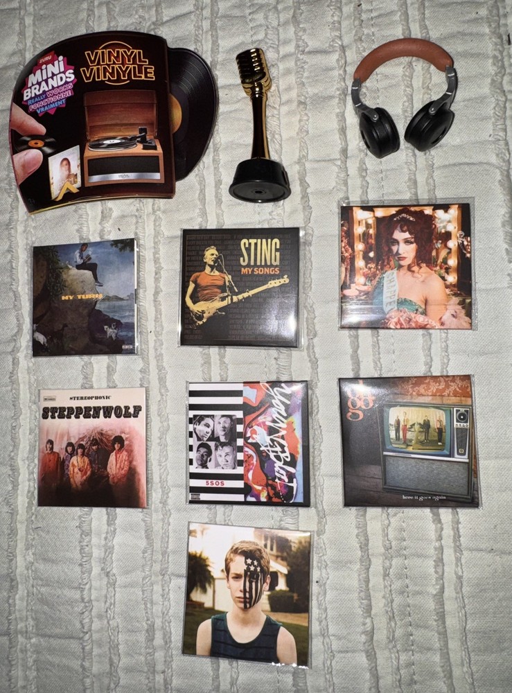 Zuru Mini Brands VINYL Really Works Music Bundle with Mic & Headphones Lot