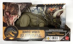 Jurassic World Survival – Wild Roar Triceratops Park Dinosaur New In Hand