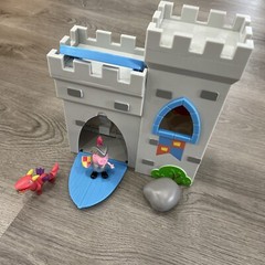 Peppa Pig Little Places Castle Fort George Set Knight Dragon 99% Complete READ D