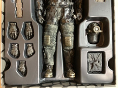 threezero dorohedoro Cayman 1/6 Figure [Standard ver.] three 0 Japan 🔥SEALED🔥