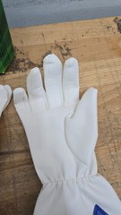 Mighty Morphin Power Rangers Sound Effect Gloves White and Blue Rangers