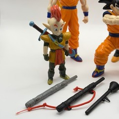 1989 Vintage Lot of (6) DRAGON BALL Z Action Figures & Accessories Super Saiyan