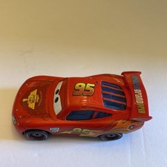 Disney Pixar Cars-Lot of 7 Cars McQueen-Die Cast & Plastic