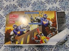 Marvel Universe Sentinel with Wolverine