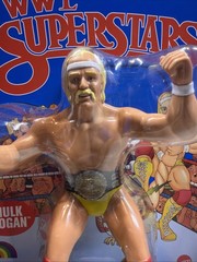 WWE LJN MATTEL SUPERSTARS HULK HOGAN TAN SKIN & Regular Figure Pair Two w/ Belt