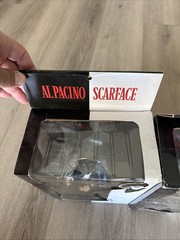 Mezco Toyz Scarface Tony Montana 10″ action figures featuring Al Pacino.