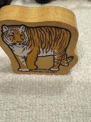 Thomas Wooden Railway Thomas Circus Tiger Elephant Zebra Red Yellow Car SeeVideo