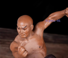 Chinese Kung Fu Shaolin Monk MARTIAL ARTS Figurines Statue Model Ornament Gift