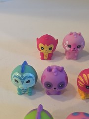Cepia BANANAS BUNCH Peel to Reveal Animal Figures Toy Lot Of 16 Characters