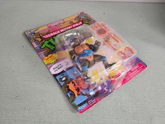 Teenage Mutant Ninja Turtles Classic Leonardo Storage Shell TMNT Action Figure