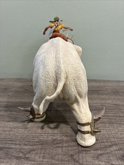 Schleich 70063 The Mighty Fighter War Elephant with Rider (Broken Spear)