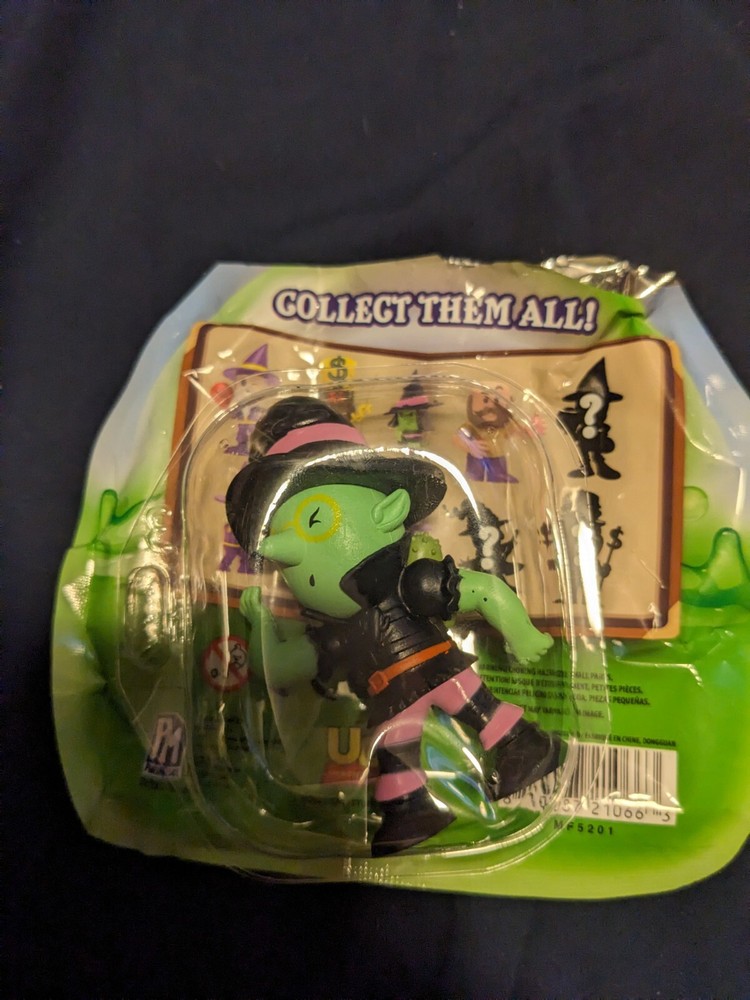 Witch Wizard Wacky Wizard Phatmojo Mini Figure