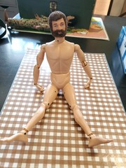 PREOWNED 1964 PATENT PENDING GI JOE DOLL – FULLY JOINTED BROWN HAIR