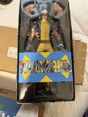 Sideshow Collectibles Wolverine Action Figure 1/6 Scale