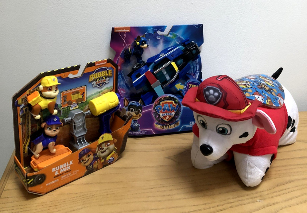 (3) PAW PATROL CHASE MOVIE CRUISER, RUBBLE & CREW BUILD-IT PACK & PILLOW PET