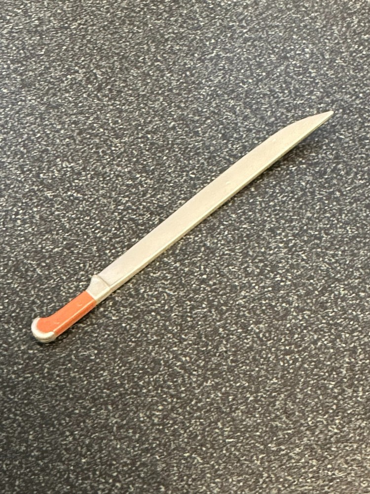Indiana Jones TEMPLE OF DOOM 6″ Scale (MACHETE ONLY) 1/12 MINT Temple Doom Knife