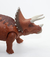Jurassic World Park Roarivores Triceratops Figure Brown Dinosaur Works Tested