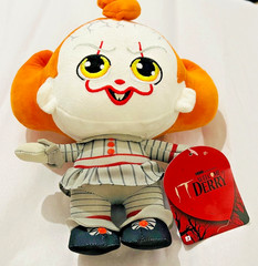 NEW Jazwares IT Welcome to Derry Pennywise Evil Clown 8″ Plush Horror 2025
