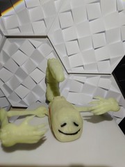 Bridge Worm SCP Figure | Glow in the Dark | Articulated