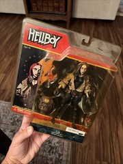 Liz Sherman Action Figure Hellboy Comic Mezco Toyz Mike Mignola 2005 Sealed NOS