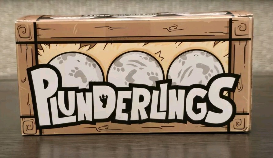 New Lone Coconut Plunderlings White Hatchling Figure Crate