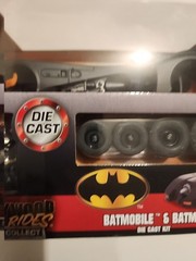 Build N’collect 1989 Batmobile & Batman Figure 1/24 Diecast Model Kit