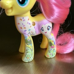 My Little Pony “FLUTTERSHY” lot of 2 “All About..” NO WINGS Brushables G4 FIM 3″