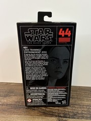 NEW Star Wars The Black Series #44 Rey Jedi Training Hasbro Disney Figure