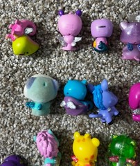 Lot Of 21 HATCHIMALS CollEGGtibles – Varies Seasons – Mixed Lot