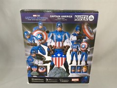 MAFEX No.220 MAFEX CAPTAIN AMERICA (Classic Suit) Medicom Toy Japan NEW (C2)