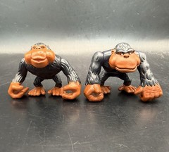 Vintage 1995 Fisher-Price Animal Families Father & Mother Gorilla Set 72902