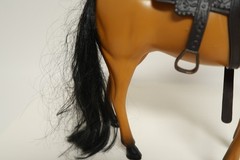 Unknown Horse Plastic Toy Action Figure 11″ Tall Tan Brown with Black Saddle