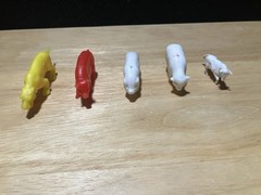 Unbranded Plastic Animals Lot Of 5 Vintage Varies Sizes