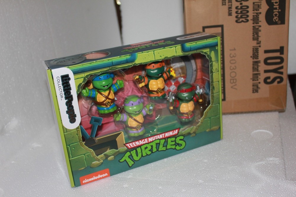 Little People Collector Teenage Mutant Ninja Turtles Special Edition Set