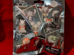 DISNEY 100 FIGURAL 3D BAG CLIP Series 1 Factory Sealed walgreens Exclusive NEW!