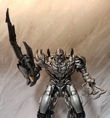 Tank Mega Commander LS-06 Megatron Transformers Action Figure Die Cast Metal Si…