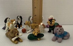 12 Vtg “Puppy In My Pocket” Toy Figures M.E.G.